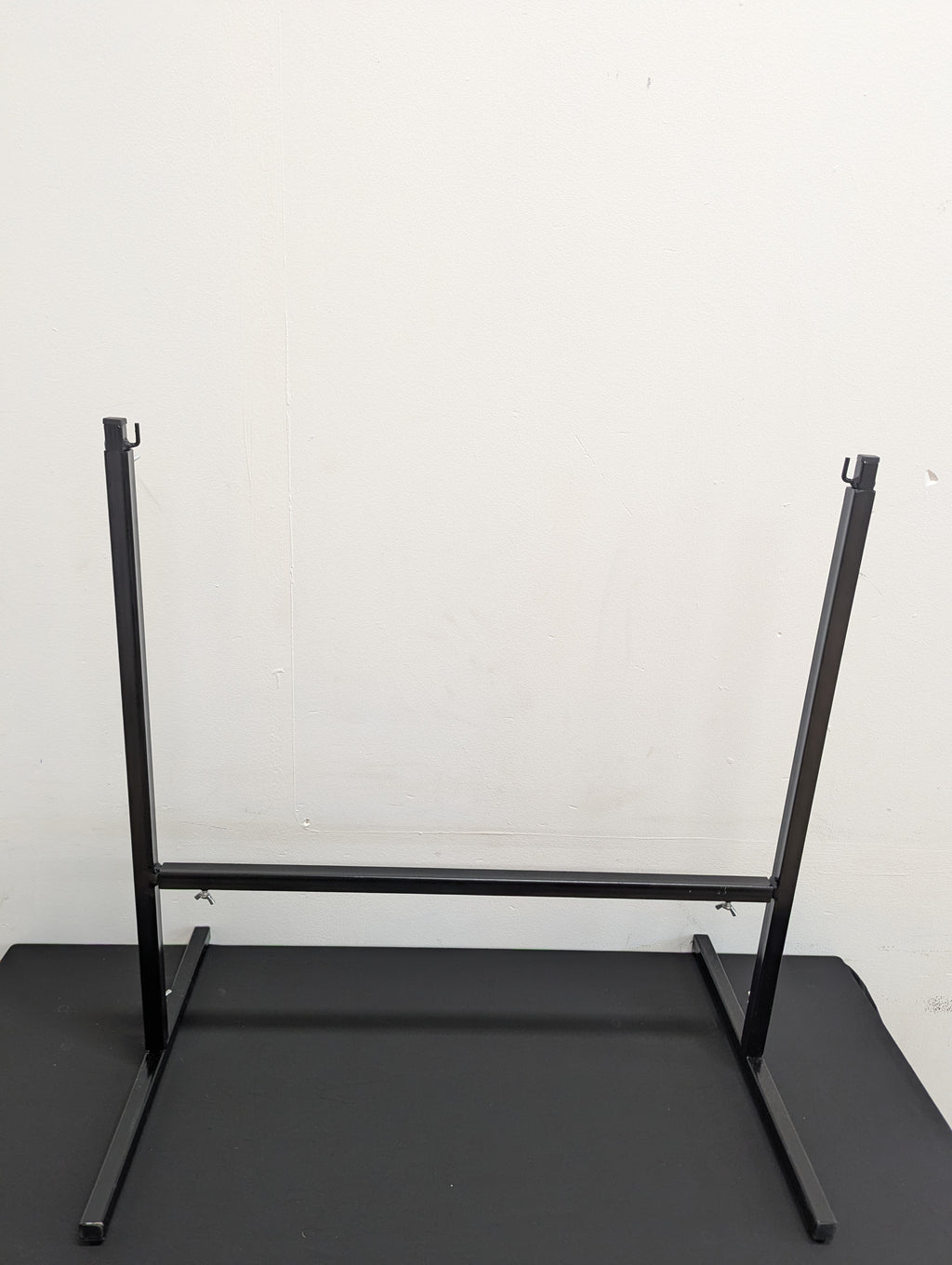 Black and Grey Single Stands by Sarah's Pan Cases